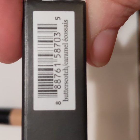 Fmg Cashmere Avon concealer - Picture 4 of 4